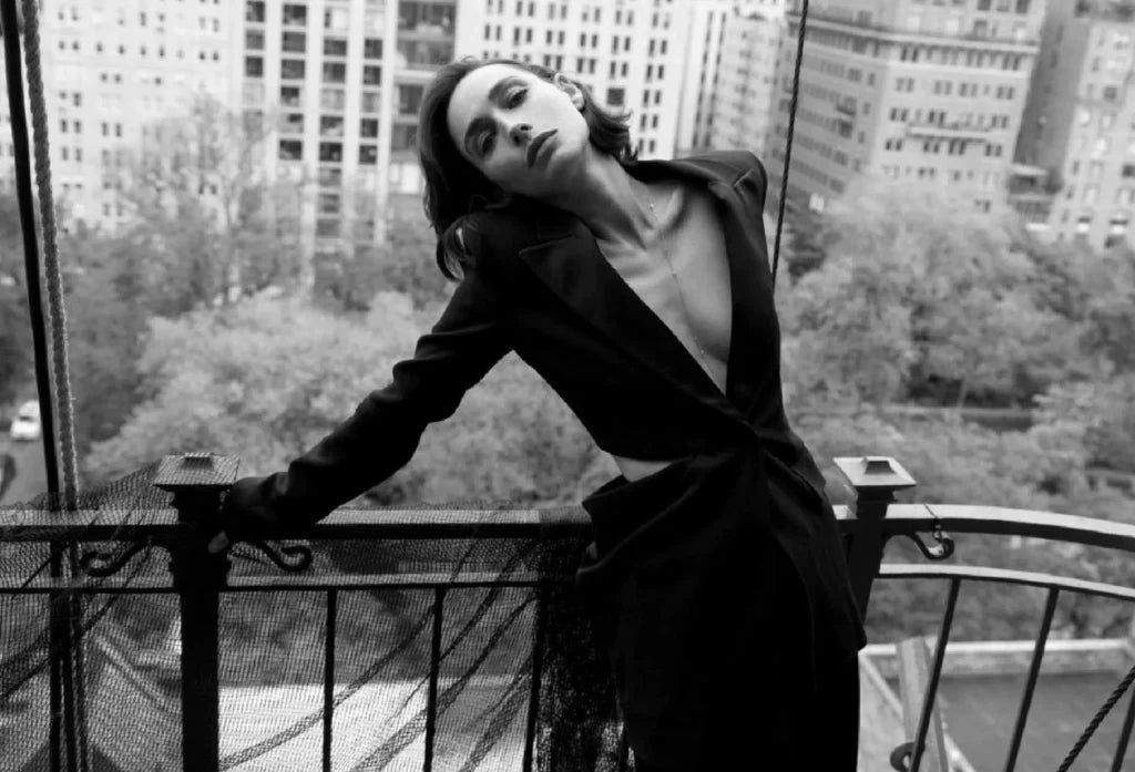 Neve's Little Black Book New York