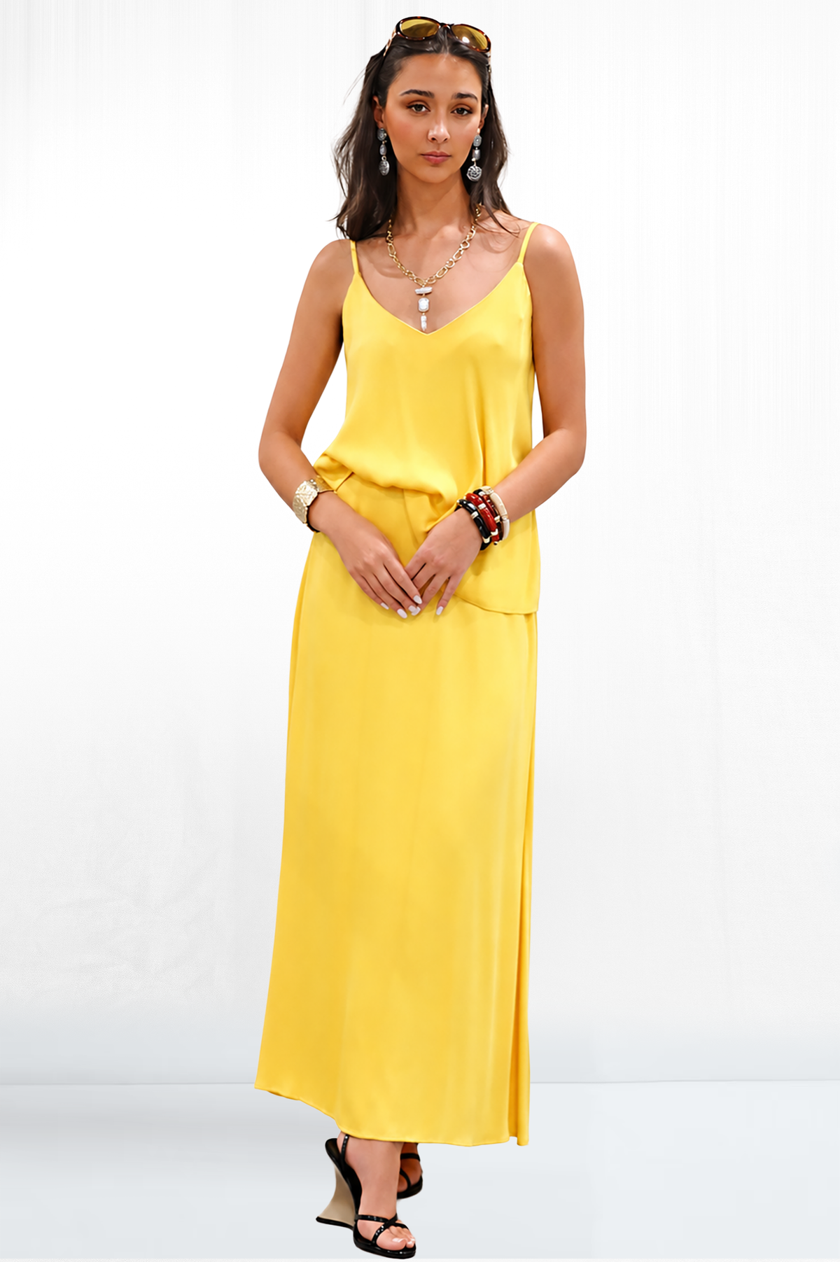 Mia Seamless Waist Flowy Maxi Skirt